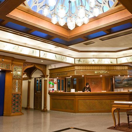 Tanyong Hotel Наратхиват Экстерьер фото